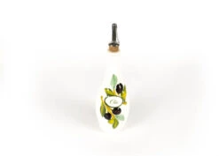Oldenhof Olijfoliefles Met Olijven 500 Ml Aardewerk Wit
