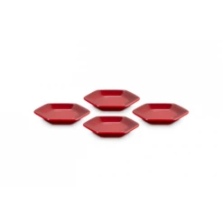 Le Creuset Hexagon Serveerschaaltje 9,5 Cm Aardewerk Kersrood 4 Stuks -Bekend Glaswerk Winkel hexagon serveerschaaltjes 4 stuks kersenrood 1 1631171877 600x600