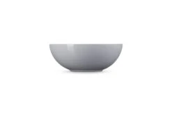 Le Creuset Saladeschaal 2,2 Liter ø 24 Cm Aardewerk Mist Grey -Bekend Glaswerk Winkel lc 20201020 zs ps fs 70120245410001 002